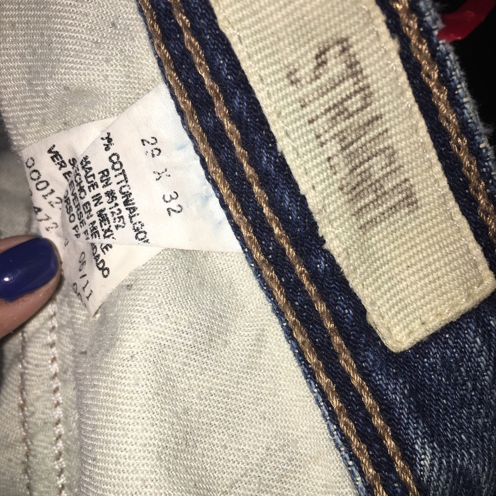 Arizona Straight Leg Jeans